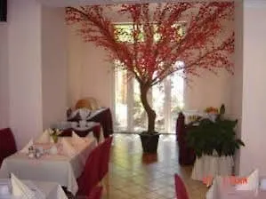 Ariana Hotel